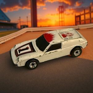 Vintage 1985 Matchbox Super GT Lotus Europa Die-Cast Sports Car White #1